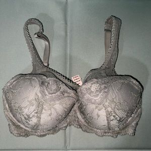 VS Bra Dream Angels Lined Demi Lace